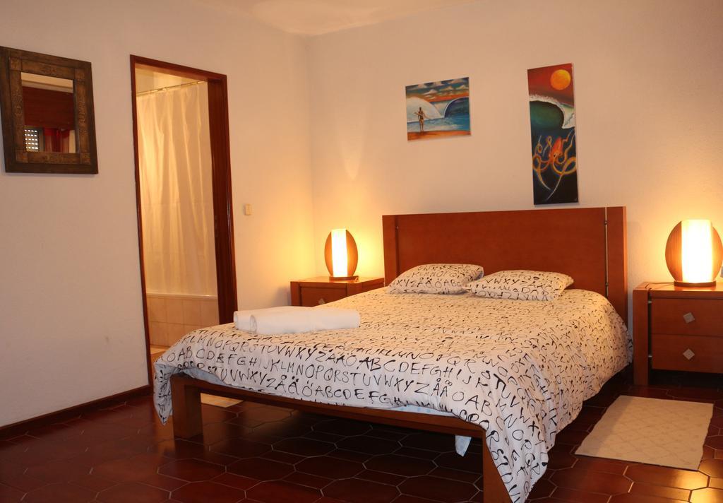 Manawa Camp Bed and Breakfast Costa de Caparica Δωμάτιο φωτογραφία